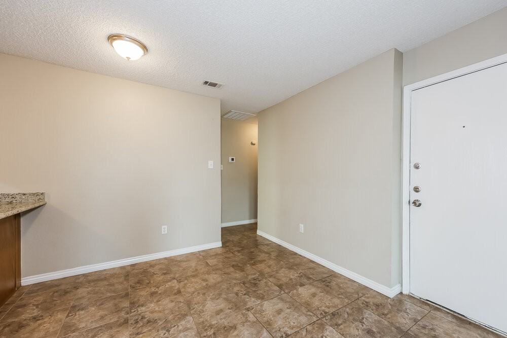 8736 Eaglestone Way - Photo 6 of 16