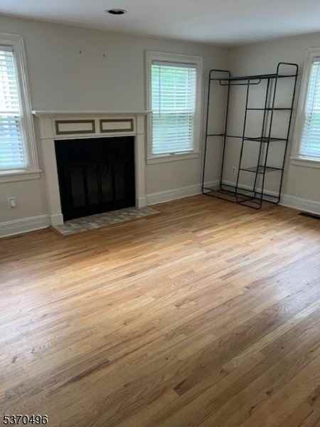 718 Somerset St #718 - Photo 2 of 12