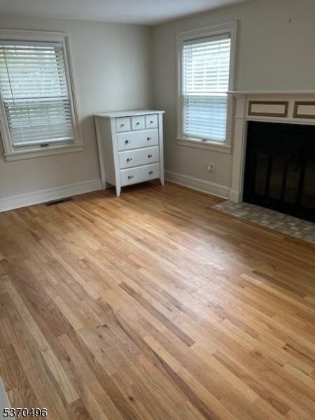 718 Somerset St #718 - Photo 3 of 12