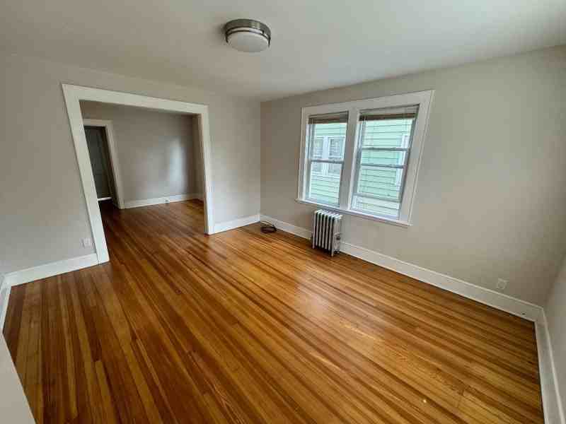 9 Grove St #9 - Photo 2 of 8