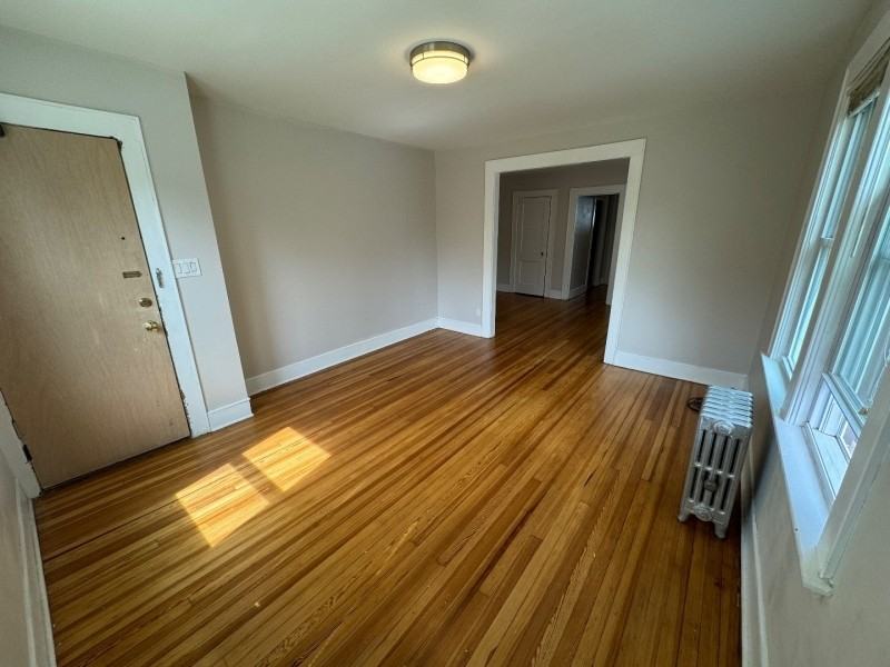 9 Grove St #9 - Photo 3 of 8