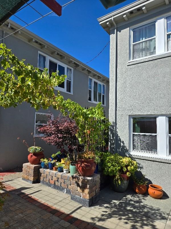 203 Howard St #2 - Photo 2 of 14