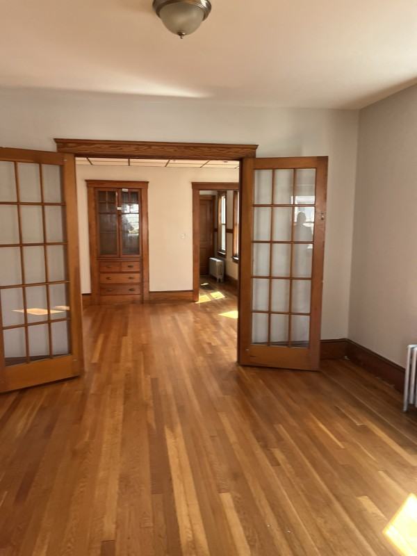 117 Perry Ave #1stFL - Photo 5 of 18