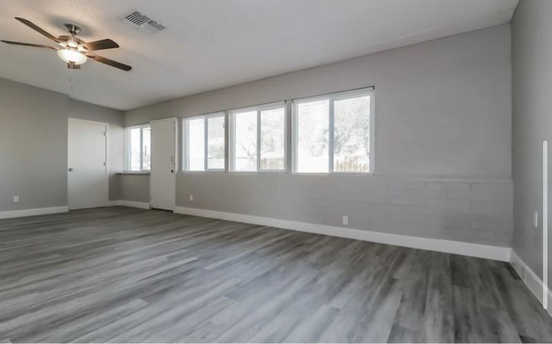 2737 W Montebello Ave - Photo 2 of 14