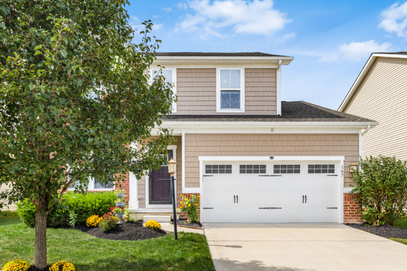 167 Old Colony Dr - Photo 2 of 46