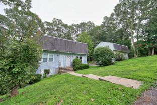 146 Macarthur Dr #2B - Photo 1 of 1