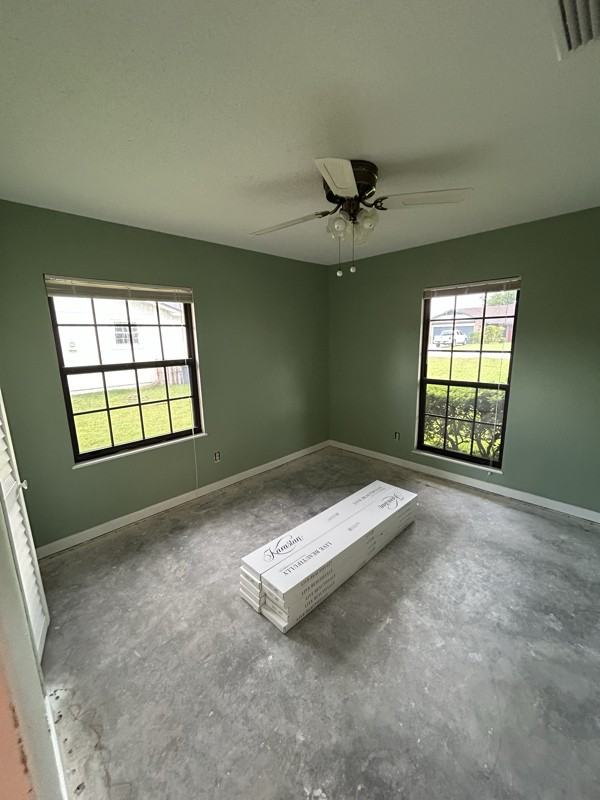 4227 Seabreeze Dr - Photo 2 of 3