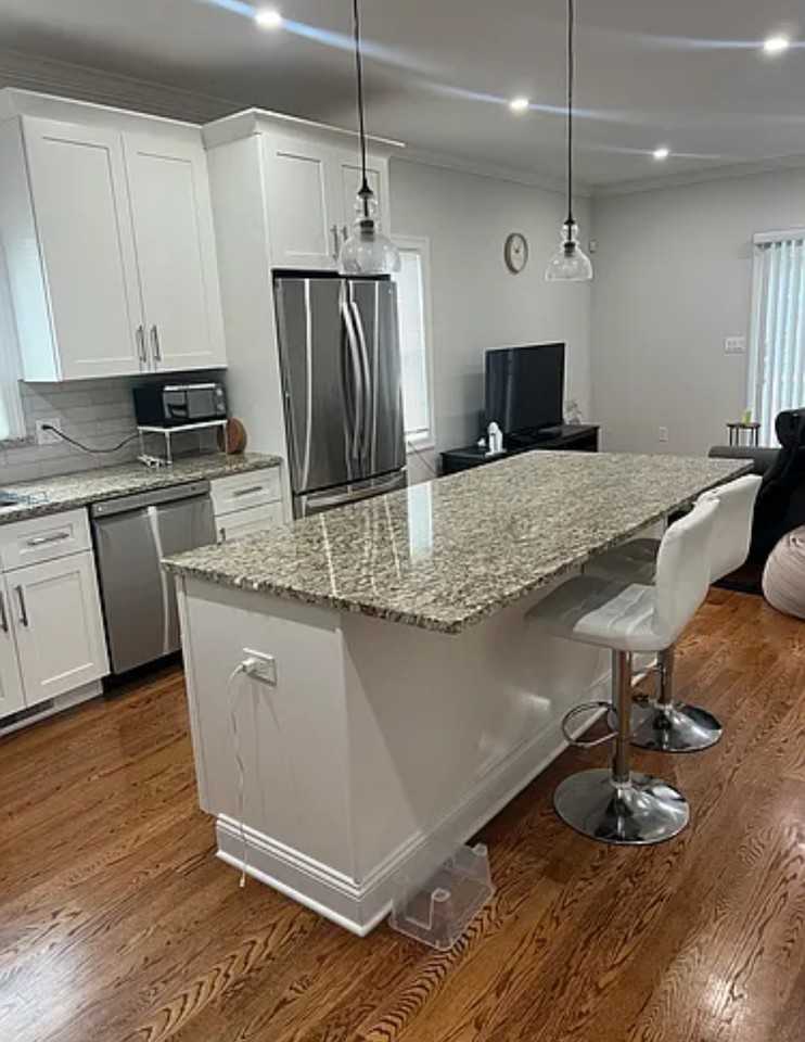 87 Bradford St #LEFT - Photo 3 of 17