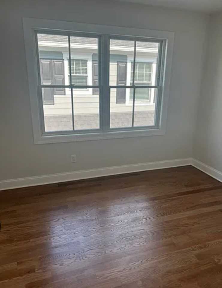 87 Bradford St #LEFT - Photo 5 of 17