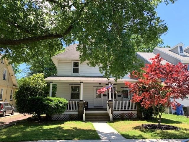 624 Thomas Ave #1stFL - Photo 3 of 31