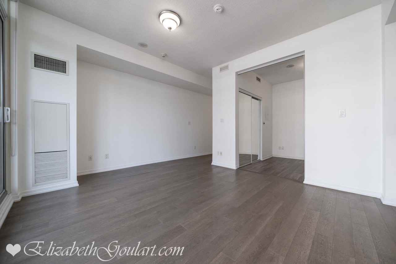 65 Bremner Boulevard - Photo 5 of 28