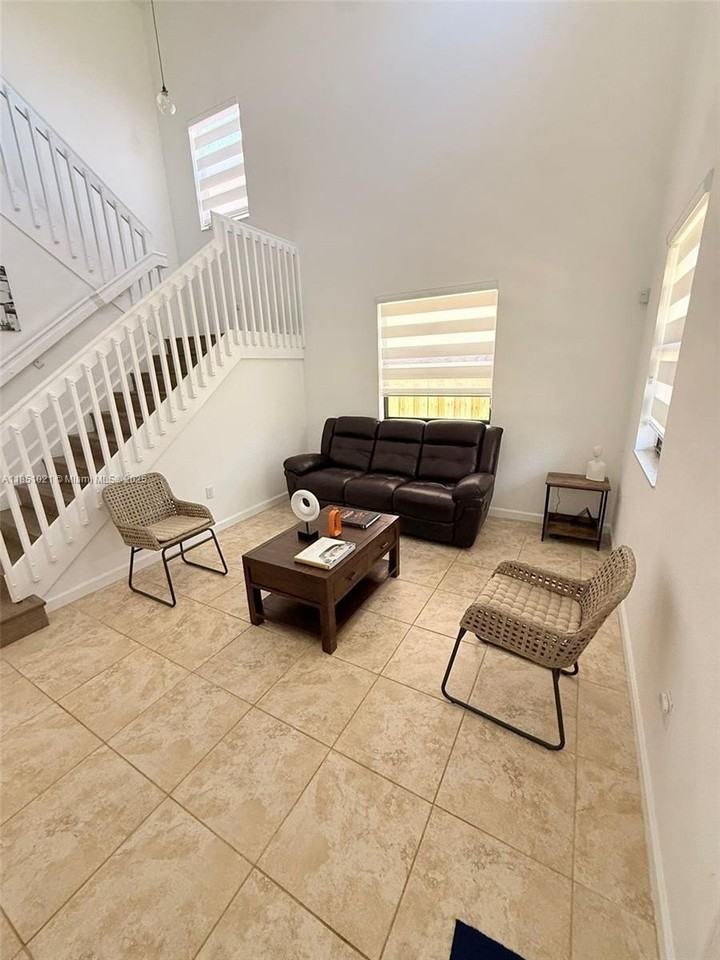 23343 Sw 116th Ct - Photo 4 of 31