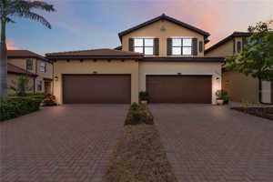 featured image of 10805 Tarflower Dr #101