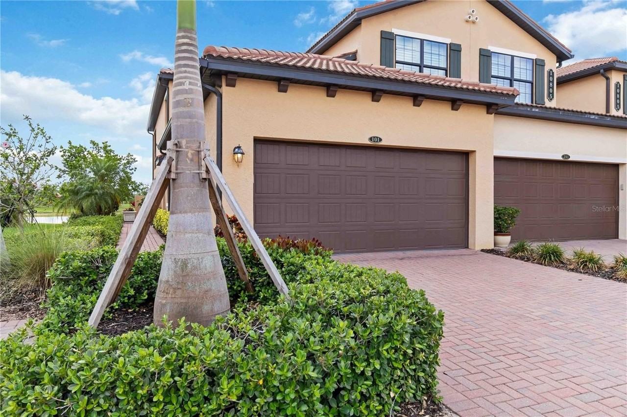 10805 Tarflower Dr #101 - Photo 3 of 50