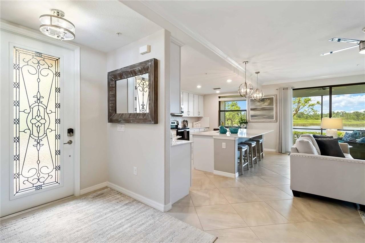 10805 Tarflower Dr #101 - Photo 5 of 50