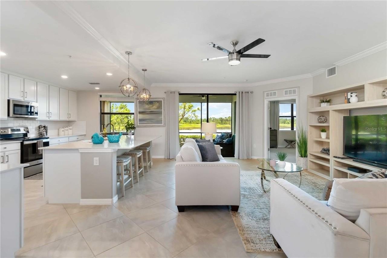 10805 Tarflower Dr #101 - Photo 6 of 50