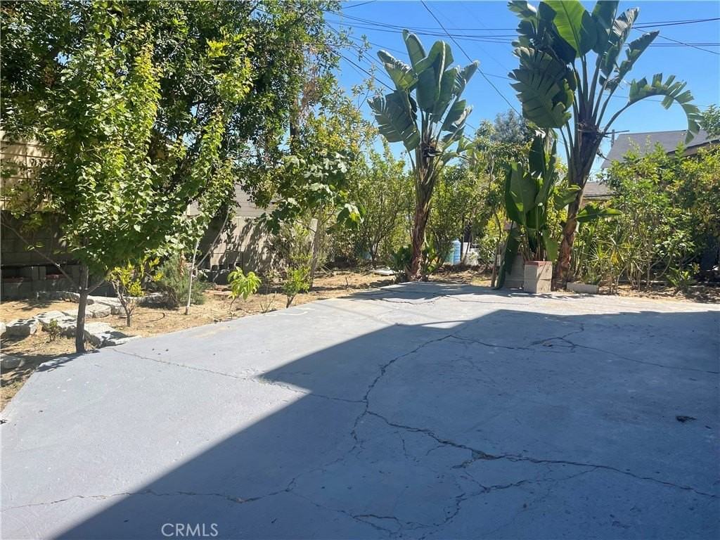 702 South Soto Street #704 - Photo 4 of 20