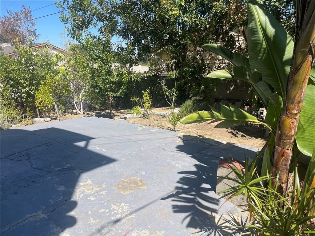 702 South Soto Street #704 - Photo 5 of 20