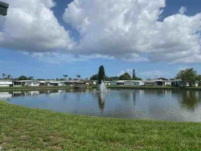 2505 E Bay Dr #0064 - Photo 5 of 21