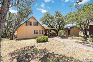 2676 Woodcrest Dr - Photo 1 of 1