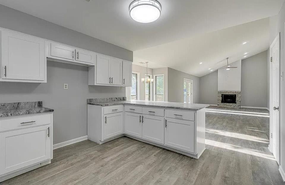 3144 Sycamore View Rd - Photo 3 of 9