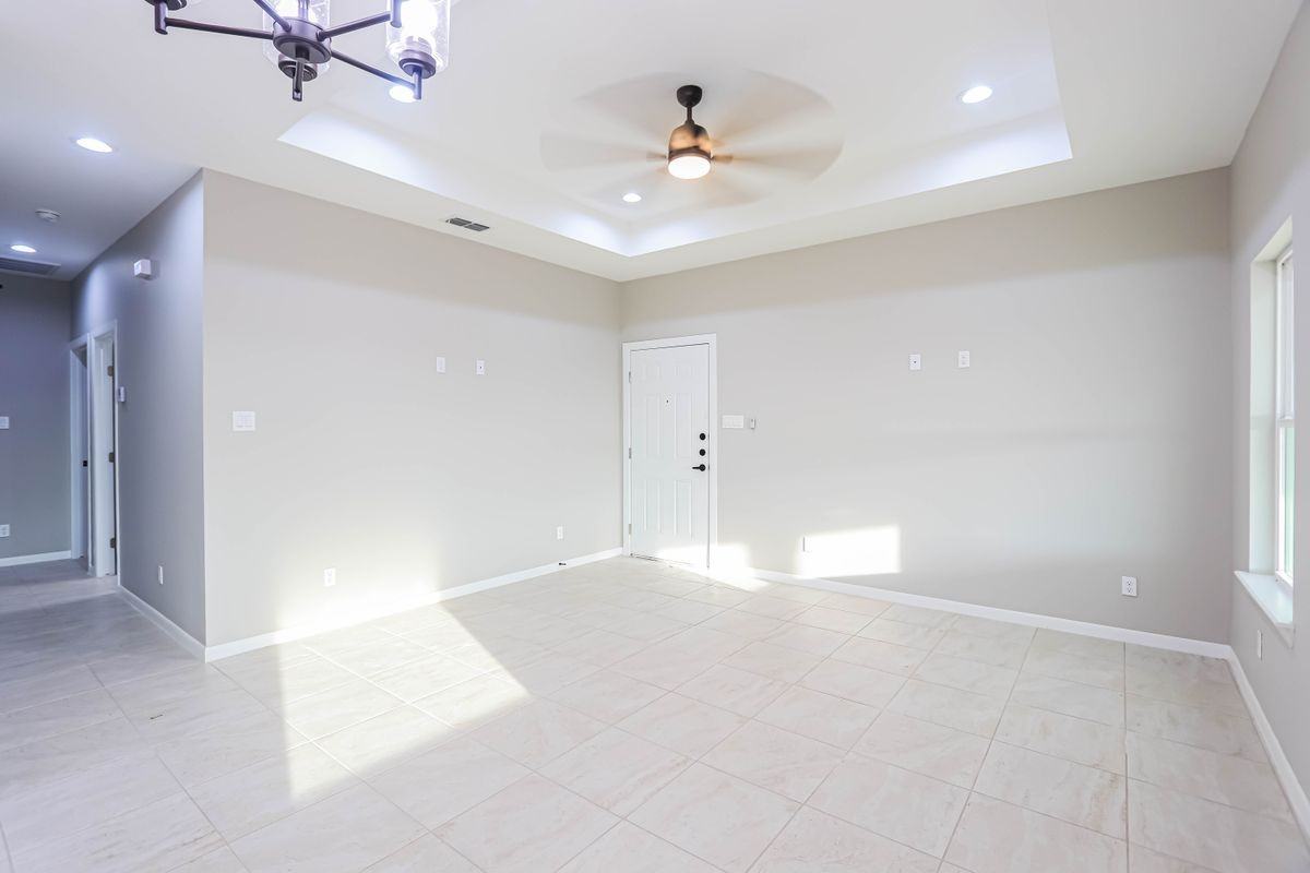 918 N Blair Ave ##2 - Photo 3 of 12