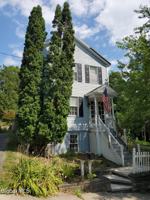 featured image of 2 Lawrence St