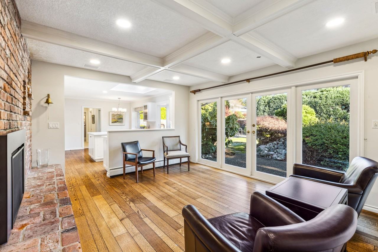 1488 Berkley Road - Photo 3 of 29