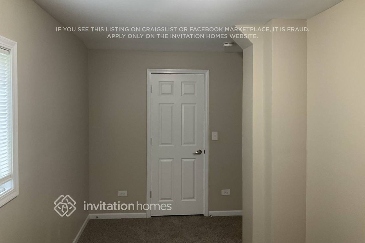 2418 N 75th Ct - Photo 7 of 12