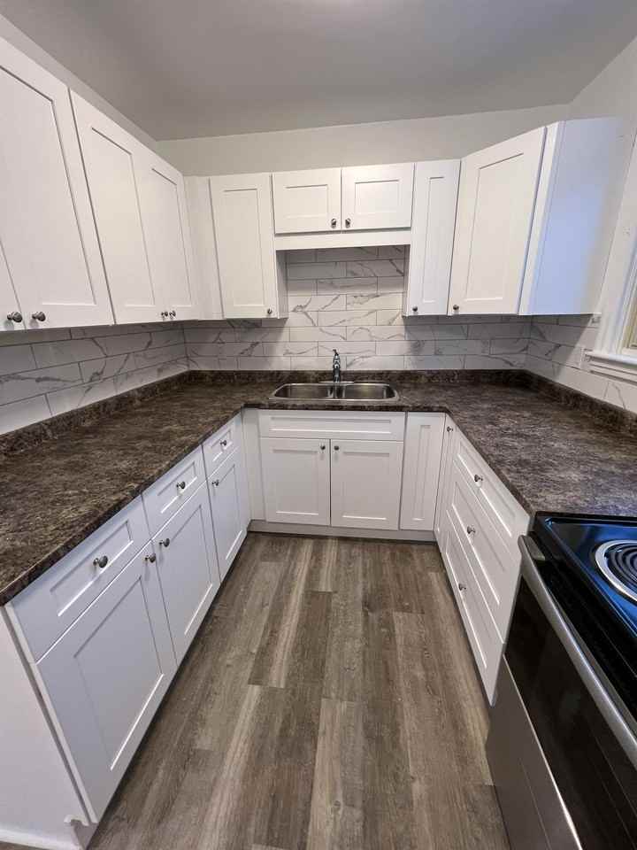 786 Snelgrove Rd Uppr - Photo 2 of 23