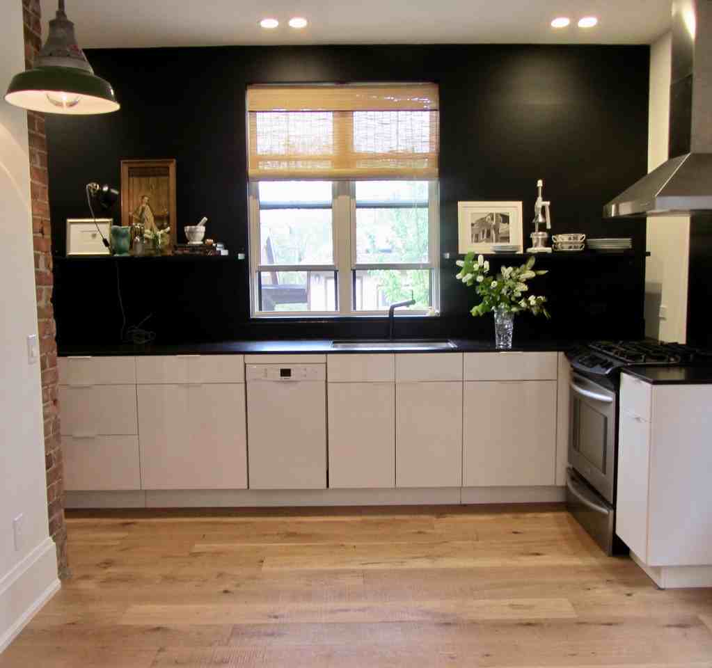 46 Churchill Avenue - Photo 2 of 25