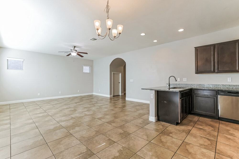 1949 N Arroya - Photo 6 of 17