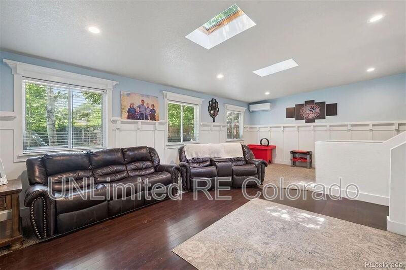 2865 Newland St - Photo 2 of 22