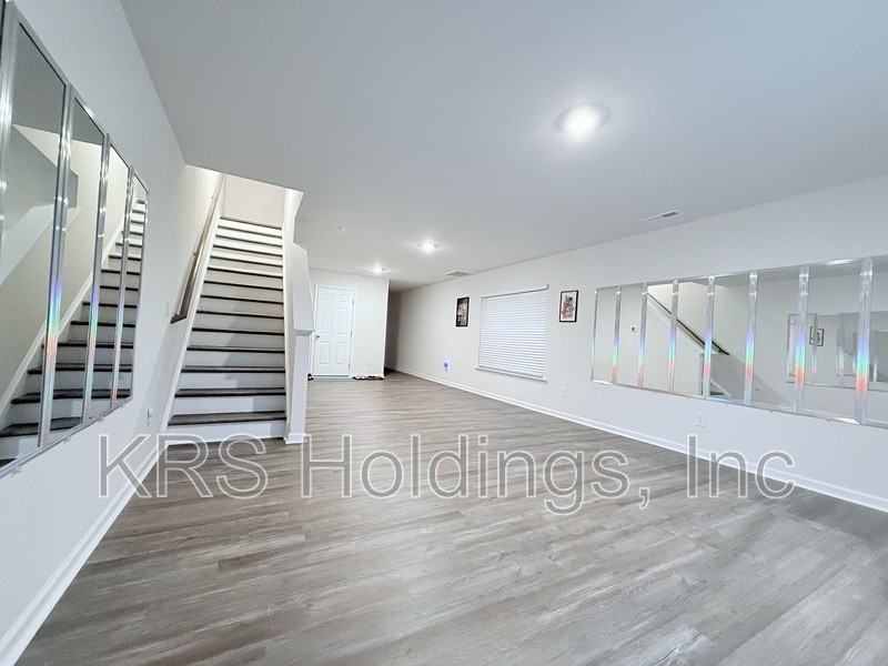 4136 Trevino Dr - Photo 6 of 26