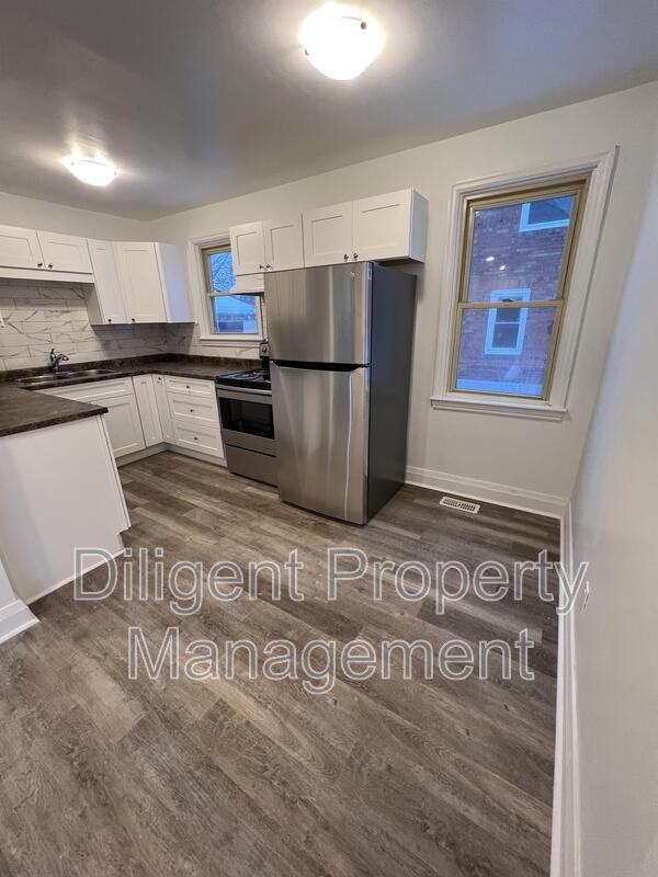 786 Snelgrove Rd - Photo 4 of 23