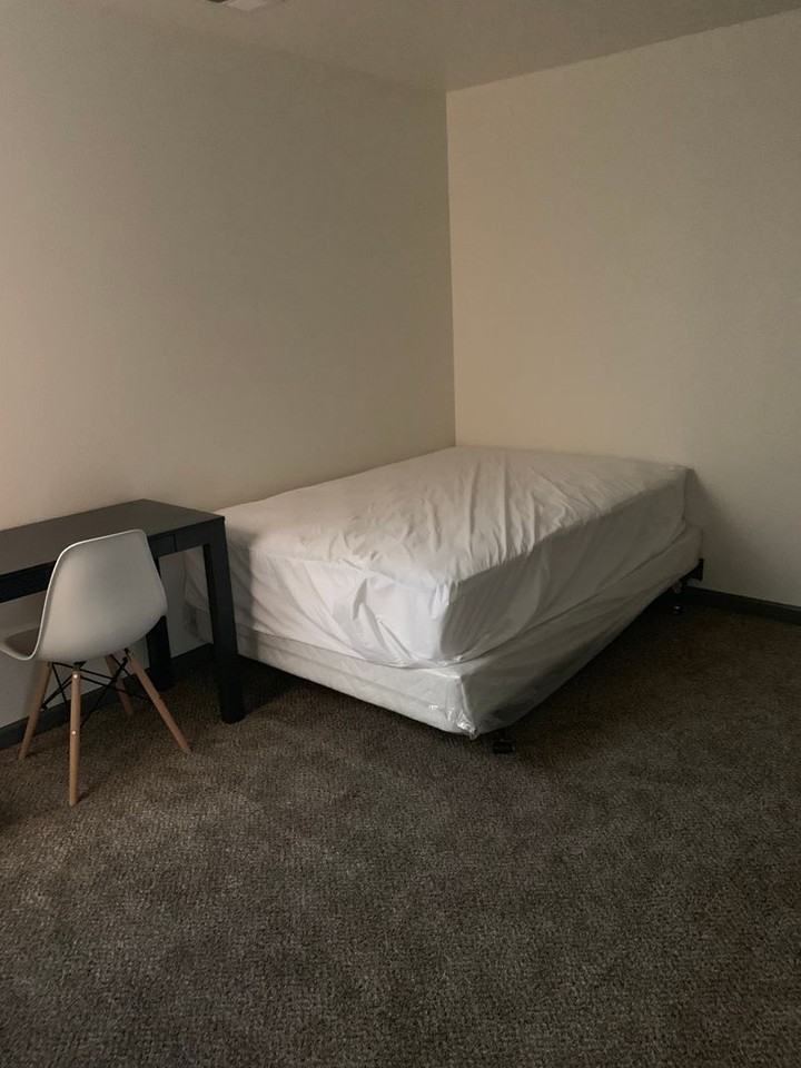 The Towers at Pink Hill - Photo 2 of 34