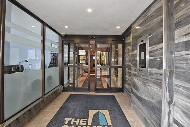 150 Charlton Avenue West - Photo 2 of 24