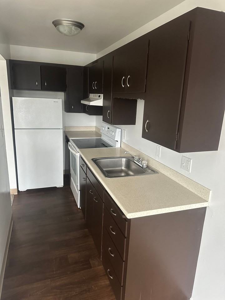 Asgard Apartments - Photo 6 of 20