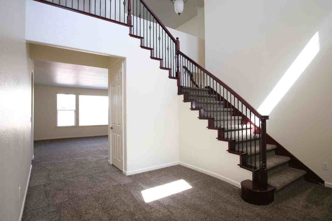 1603 Water Lily Ln - Photo 2 of 29