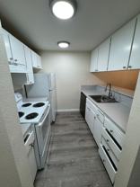 Boutique Apartments located near "Olde Burien" - Photo 1 of 1