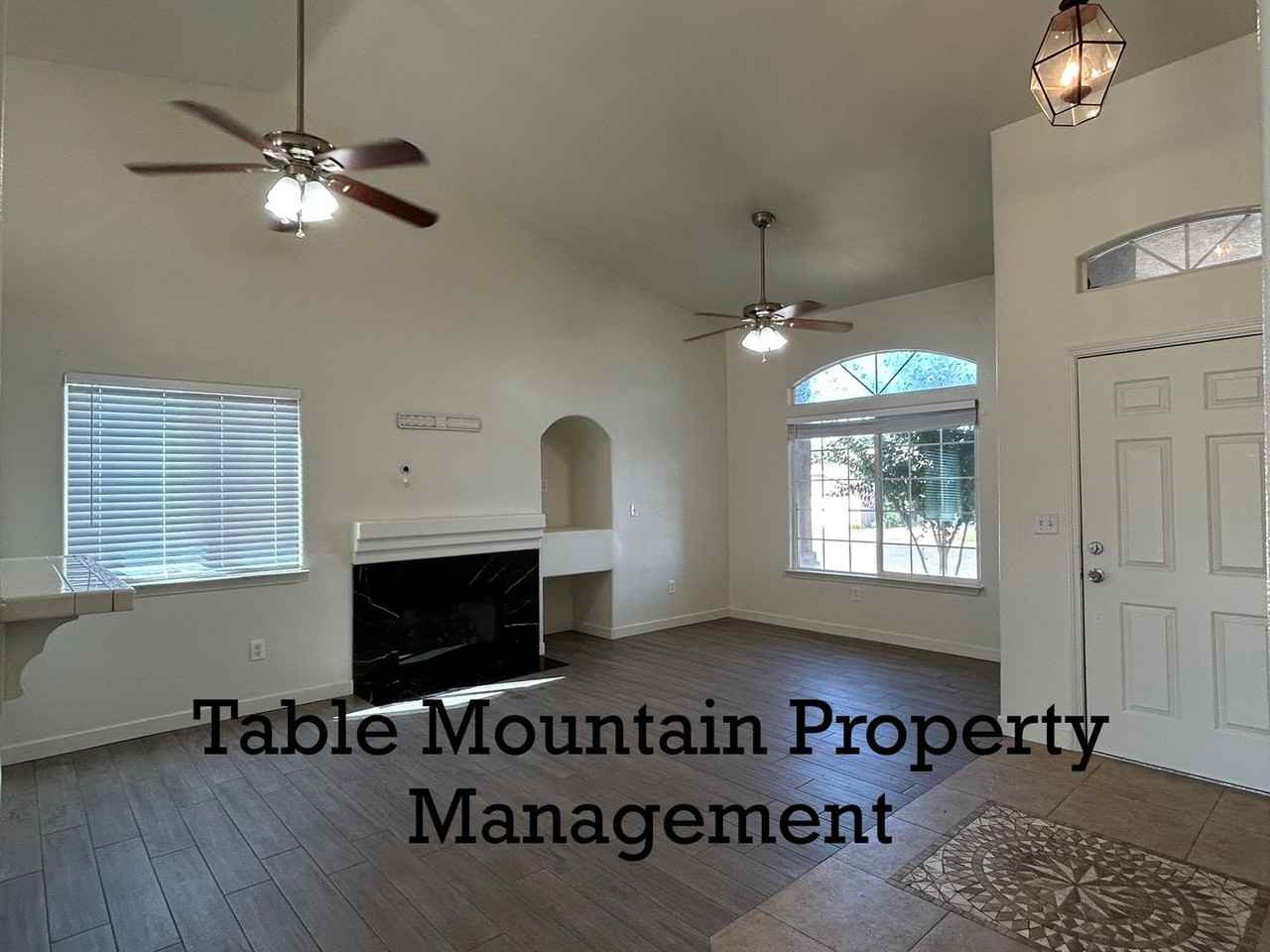 111 Buck Run Dr - Photo 2 of 23