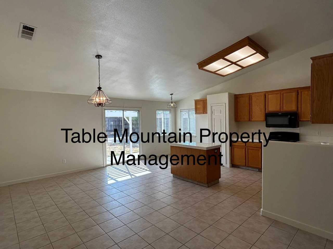 111 Buck Run Dr - Photo 4 of 23