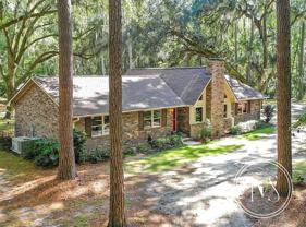152 Dasher Ln - Photo 1 of 1