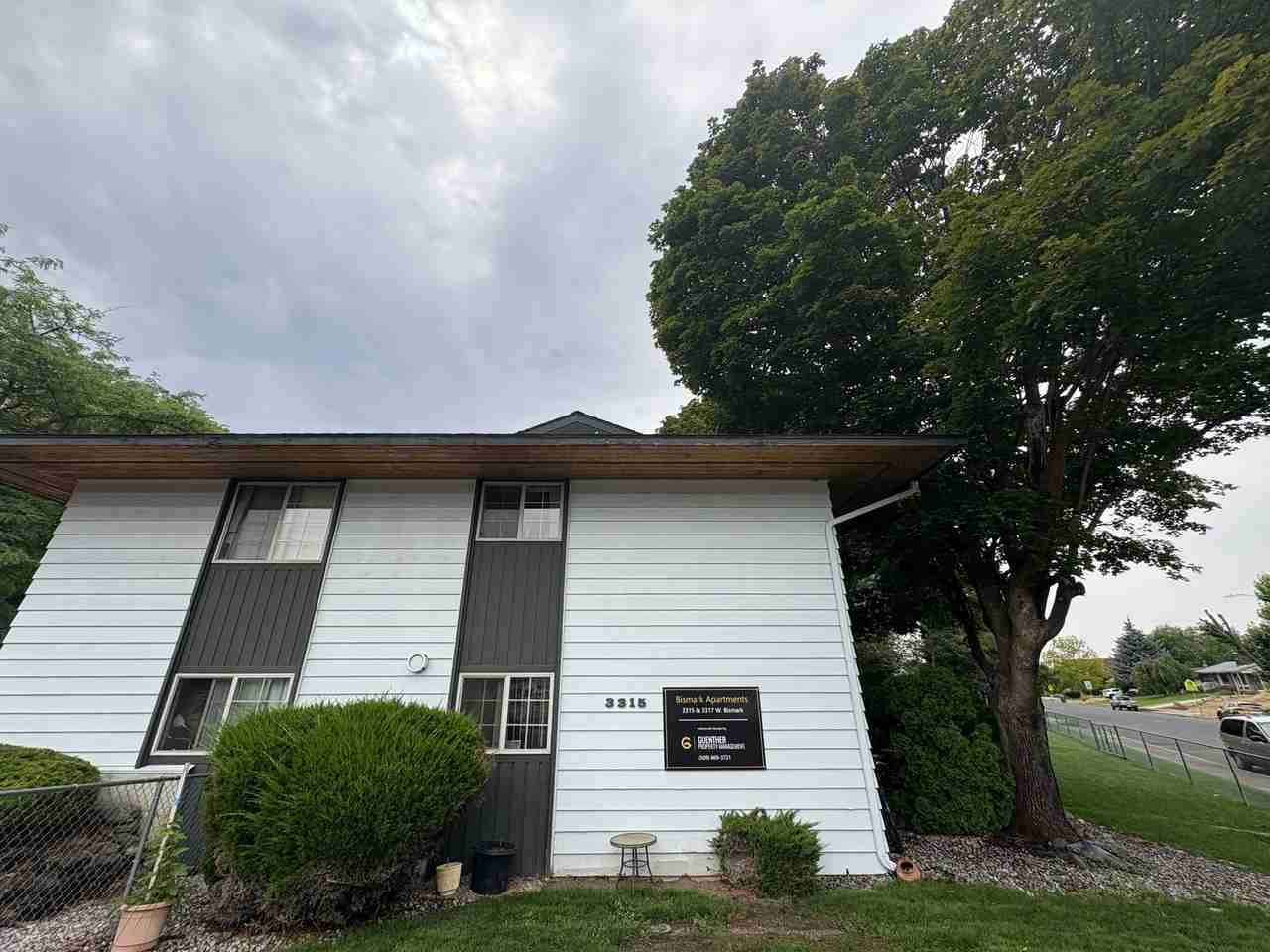 3315-3317 W. Bismark Ave - Photo 6 of 15