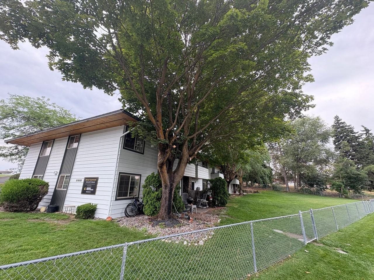 3315-3317 W. Bismark Ave - Photo 7 of 15