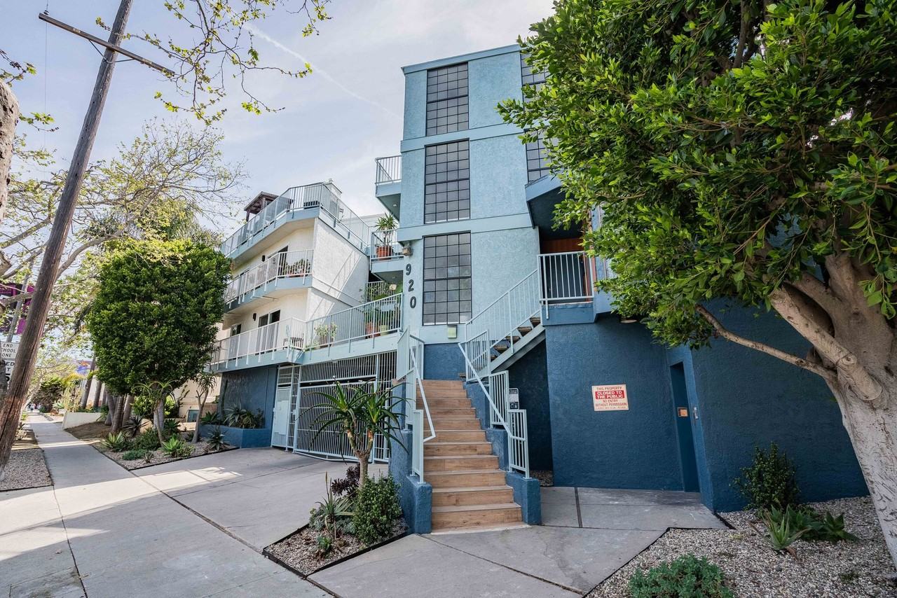 ven920 - Photo 2 of 10