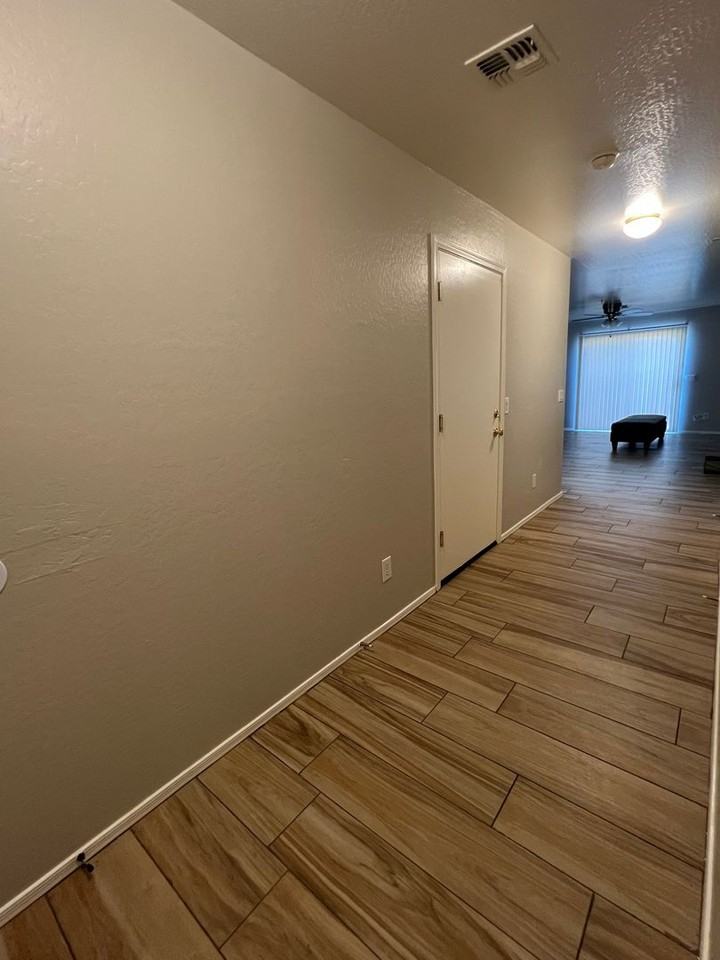 1622 S 31st Ave - Photo 3 of 15