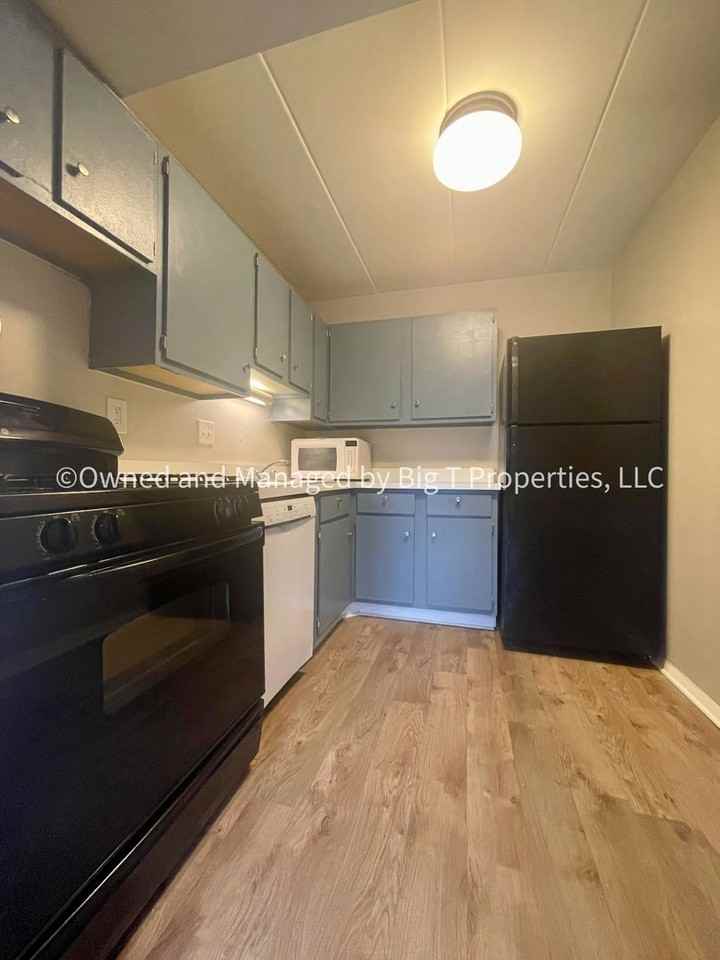 125-F Clubhouse Dr Sw - Photo 4 of 6