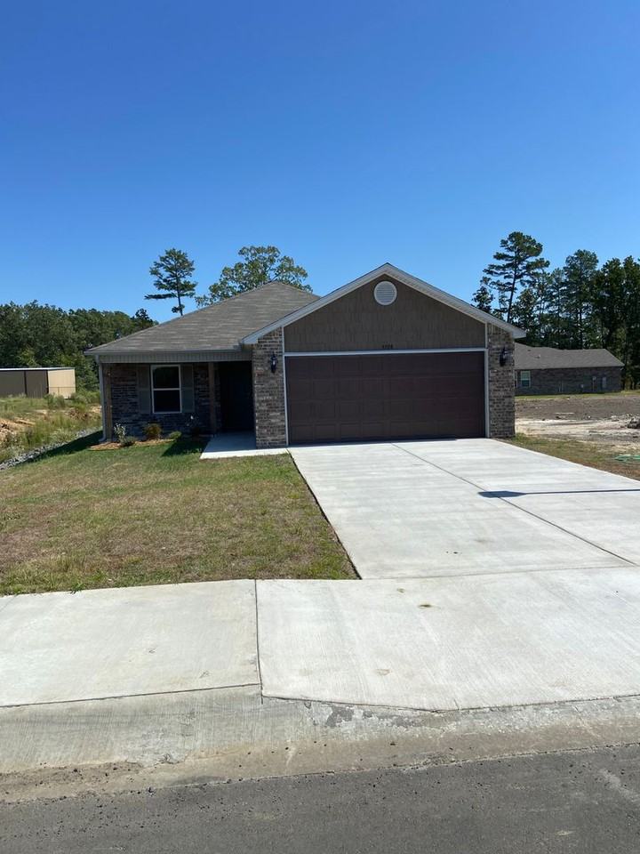 8708 White Oak Lake Drive - Photo 4 of 23