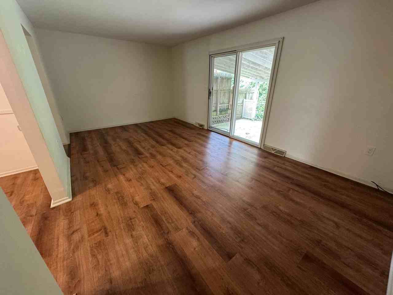 1943 Aster Rd - Photo 2 of 28